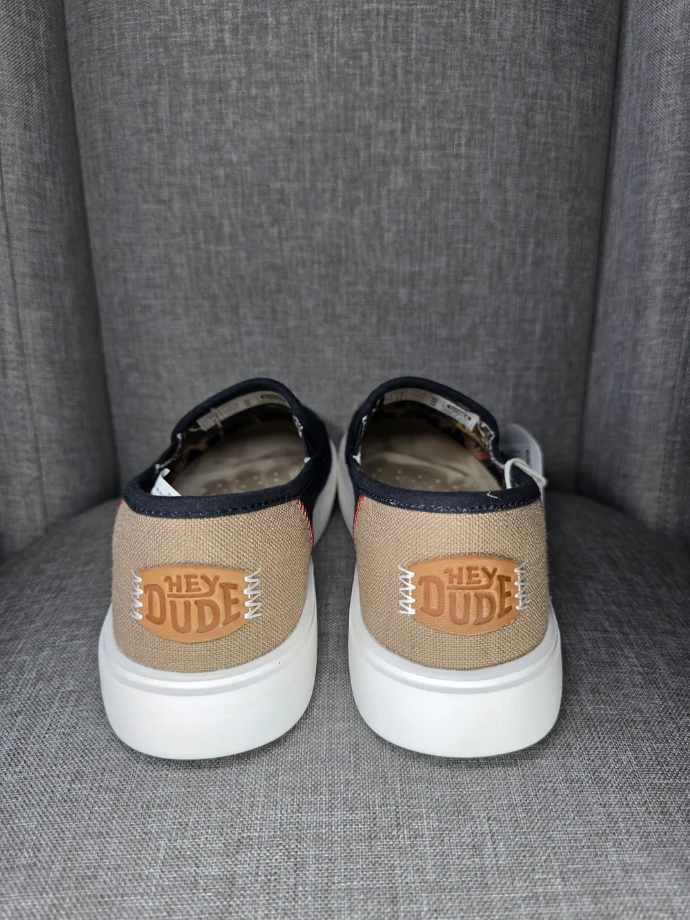 HEYDUDE Sunapee W Craft Navy Multi Slip-On Shoes Women’s 6 / Youth 5 NIB